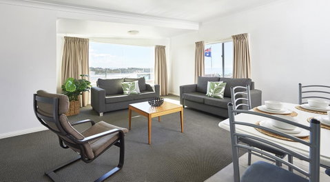 Harbour View Apartments - E Caravan Parks 13