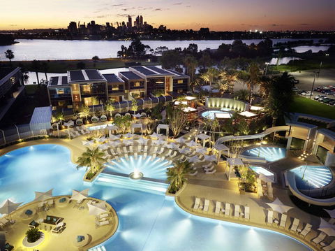 Crown Metropol Perth - E Caravan Parks 6