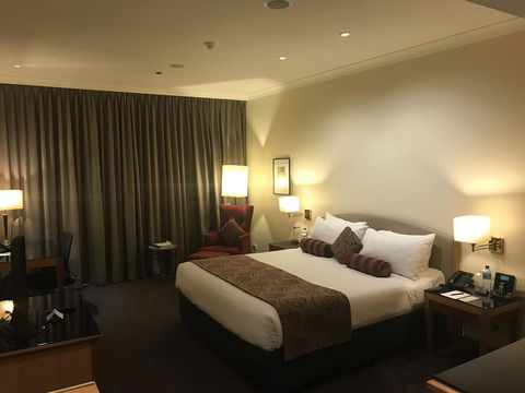 Duxton Hotel Perth - E Caravan Parks 9