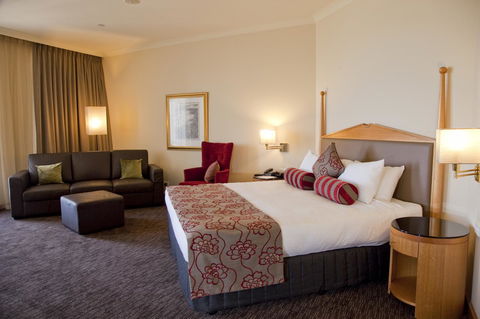 Duxton Hotel Perth - E Caravan Parks 40