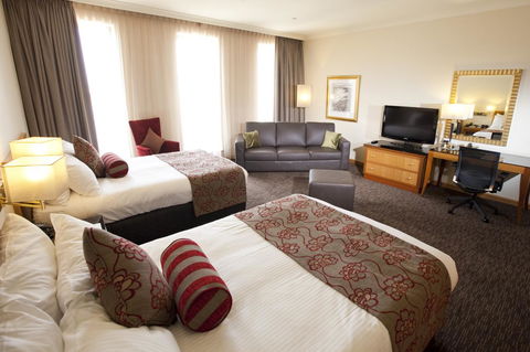 Duxton Hotel Perth - E Caravan Parks 36