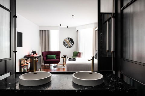 QT Perth - E Caravan Parks 27