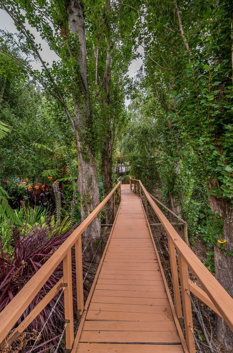 Chimes Spa Retreat - E Caravan Parks 25