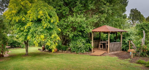 Chimes Spa Retreat - E Caravan Parks 26