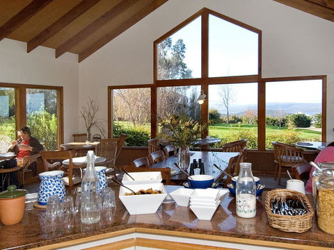 Chimes Spa Retreat - E Caravan Parks 34