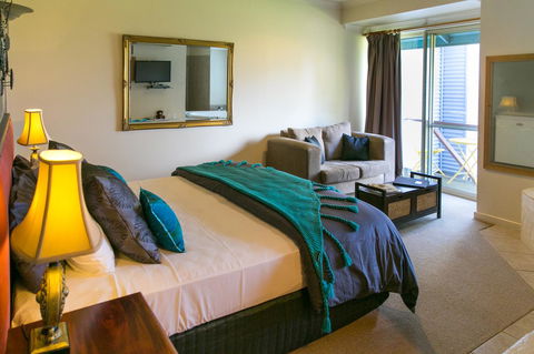 Chimes Spa Retreat - E Caravan Parks 42