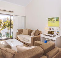 Home Apartment - Perth City Centre - Free WiFi - E Caravan Parks