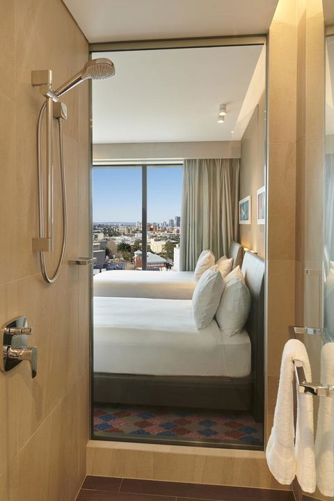 Doubletree By Hilton Perth Northbridge - E Caravan Parks 8