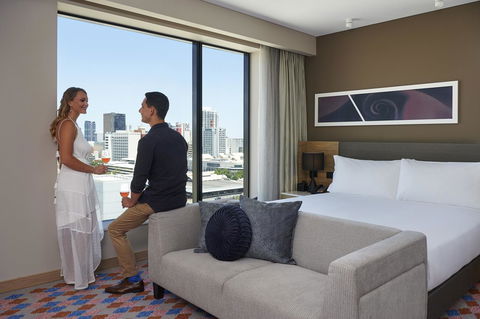 Doubletree By Hilton Perth Northbridge - E Caravan Parks 15