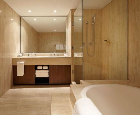 Residence On Langley Park - E Caravan Parks 2