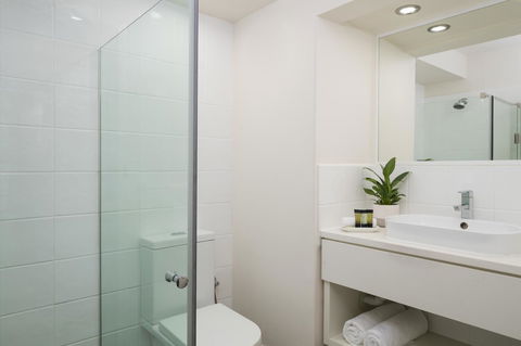 Pensione Hotel Perth - E Caravan Parks 2