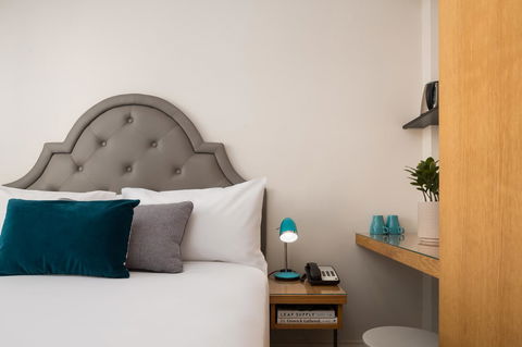 Pensione Hotel Perth - E Caravan Parks 15