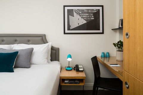 Pensione Hotel Perth - E Caravan Parks 11