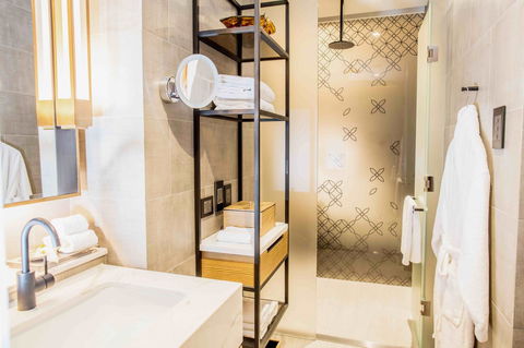 InterContinental Perth City Centre, An IHG Hotel - E Caravan Parks 7