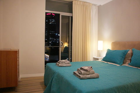 Centre Of Perth Whole Apartment W/view&spa&pool&wifi - E Caravan Parks 10
