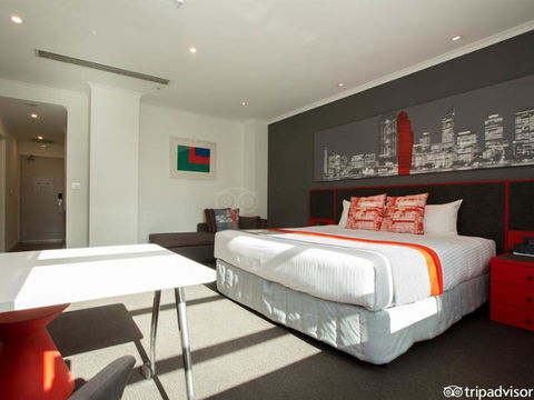 Citadines St Georges Terrace - E Caravan Parks 18