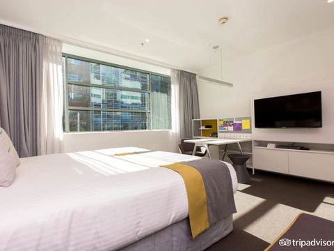 Citadines St Georges Terrace - E Caravan Parks 11