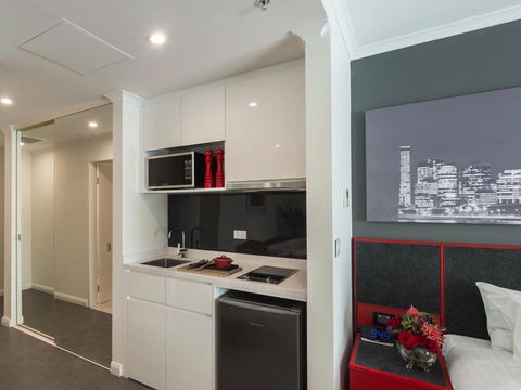 Citadines St Georges Terrace - E Caravan Parks 4