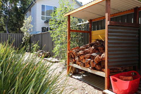 Calming Waters - Pet Friendly - Community Pool - E Caravan Parks 33