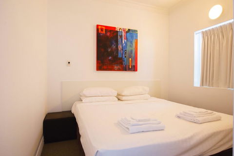 Akara Hotel - E Caravan Parks 5