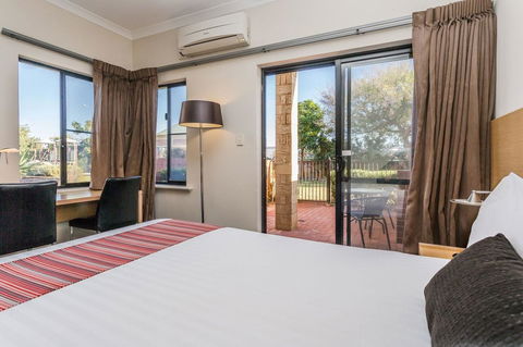 Country Comfort Perth - E Caravan Parks 30