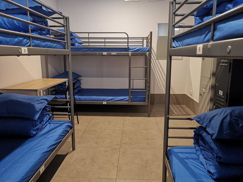 Quokka Backpackers Hostel Perth - Note - Valid Passport Required To Check In - E Caravan Parks 3