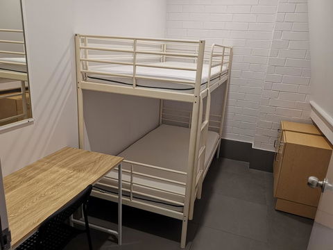 Quokka Backpackers Hostel Perth - Note - Valid Passport Required To Check In - E Caravan Parks 13