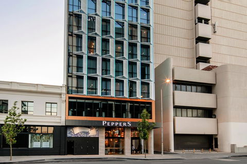 Rydges Perth Kings Square - E Caravan Parks 33