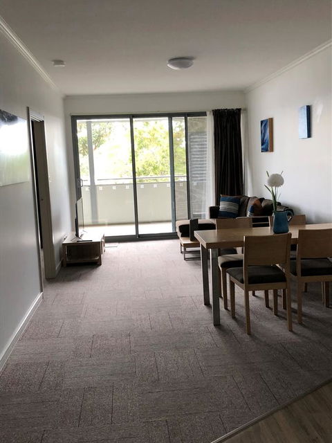 Morisset Serviced Apartments - E Caravan Parks 24