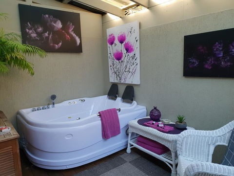 Nelson Bay Bed & Breakfast - E Caravan Parks 3