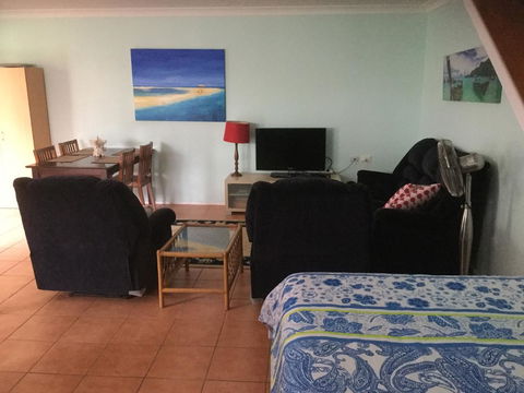 Jetz Bungalow - E Caravan Parks 10