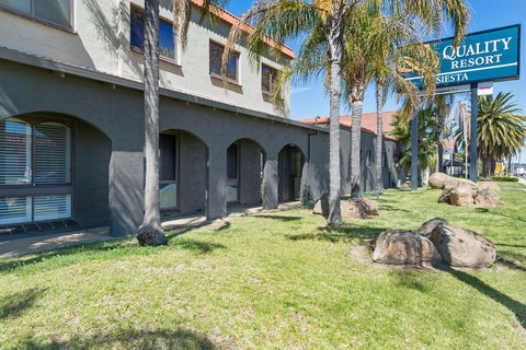 Quality Resort Siesta - E Caravan Parks 38