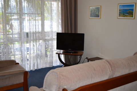 Sundial Holiday Units - E Caravan Parks 36