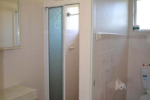 Sundial Holiday Units - E Caravan Parks 44