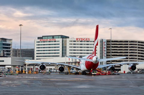 Rydges Sydney Airport Hotel - E Caravan Parks 0