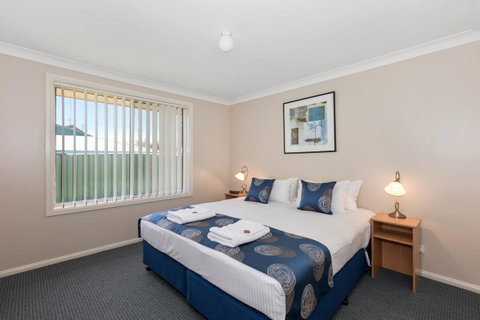 Colonial Court Villas - E Caravan Parks 30