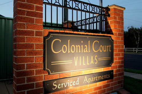 Colonial Court Villas - E Caravan Parks 22