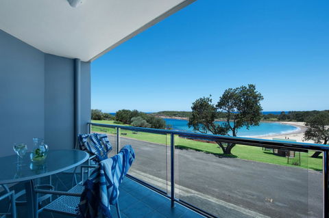 On The Beach Getaway - E Caravan Parks 0