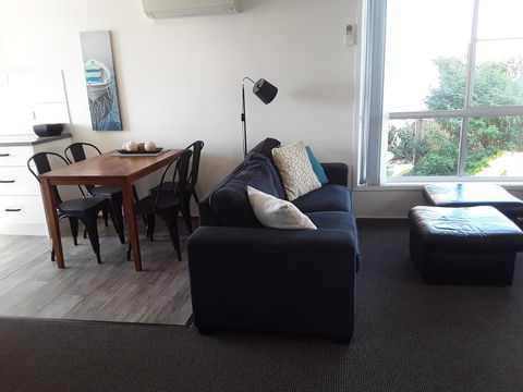 Narooma Golfers Lodge - E Caravan Parks 21