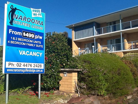 Narooma Golfers Lodge - E Caravan Parks 40