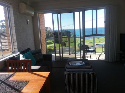 Narooma Golfers Lodge - E Caravan Parks 0