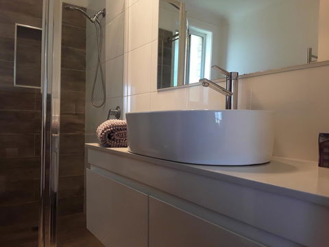 Narooma Golfers Lodge - E Caravan Parks 24