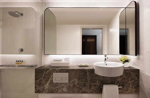 Hyatt Regency Sydney - E Caravan Parks 2