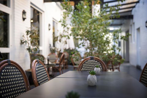CH Boutique Hotel & Apartments, Ascend Hotel Collection - E Caravan Parks 31
