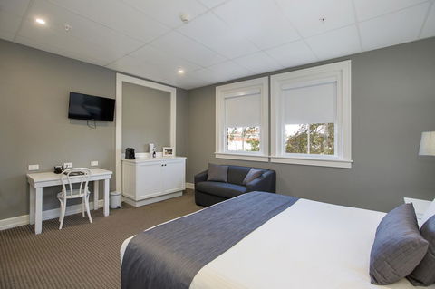 CH Boutique Hotel & Apartments, Ascend Hotel Collection - E Caravan Parks 18