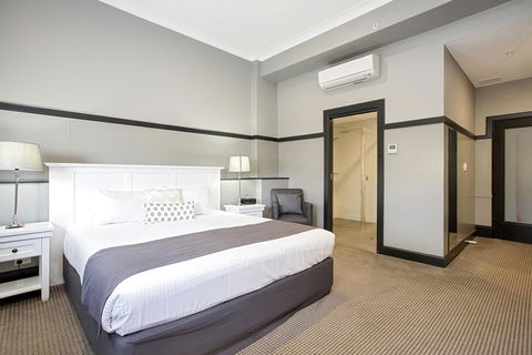 CH Boutique Hotel & Apartments, Ascend Hotel Collection - E Caravan Parks 22