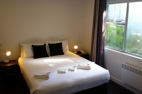 Echo Point Discovery Motel - E Caravan Parks 9