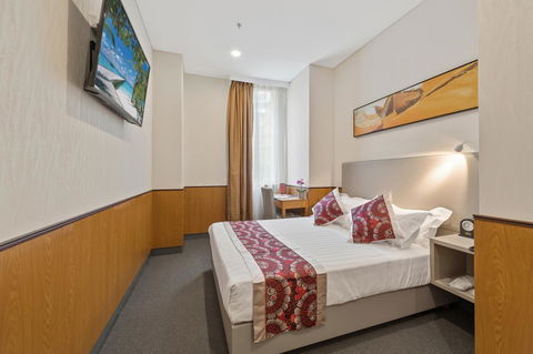 YEHS Hotel Sydney QVB - E Caravan Parks 37