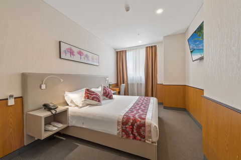 YEHS Hotel Sydney QVB - E Caravan Parks 22