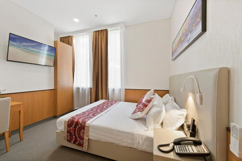 YEHS Hotel Sydney QVB - E Caravan Parks 36